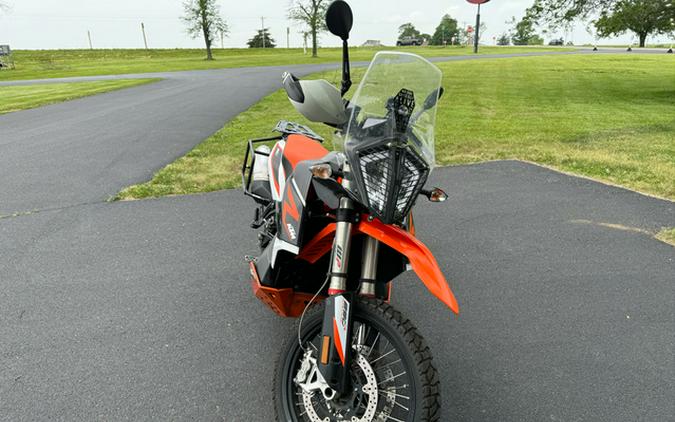 2021 KTM Adventure 890 R