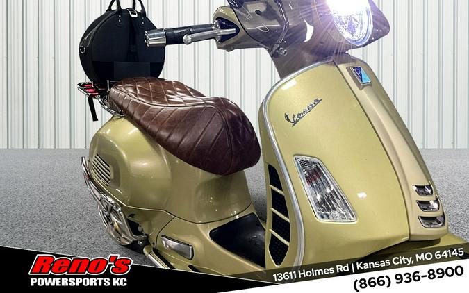 2021 Vespa GTS300 HPE