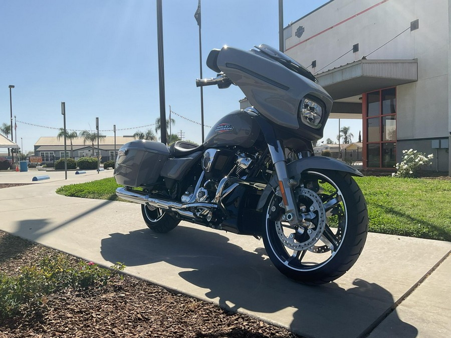 FLHX 2026 Street Glide®