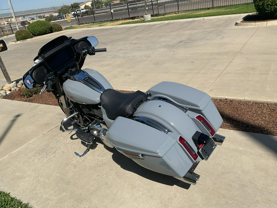 FLHX 2026 Street Glide®