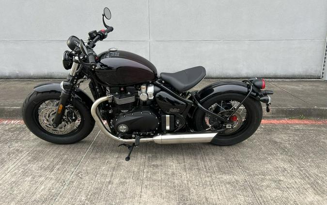 2024 Triumph Bonneville Bobber Stealth Edition