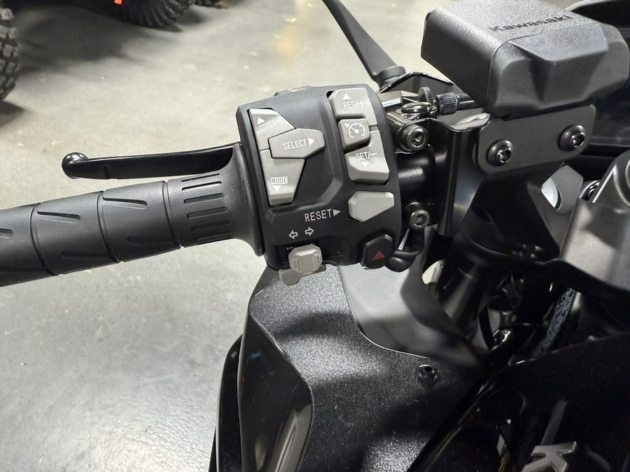 2025 Kawasaki Ninja® 1100SX ABS