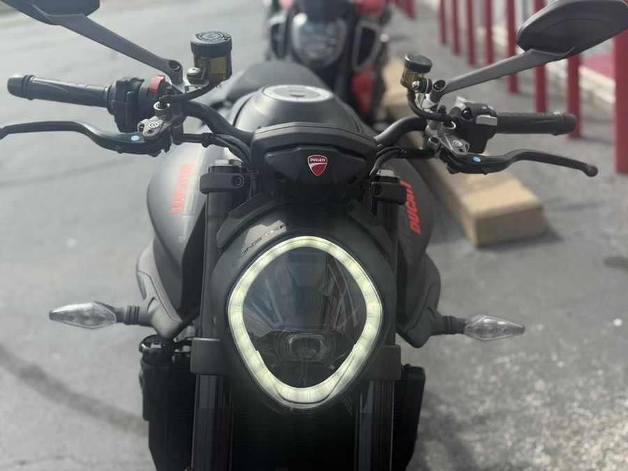 2025 Ducati Monster Dark Stealth