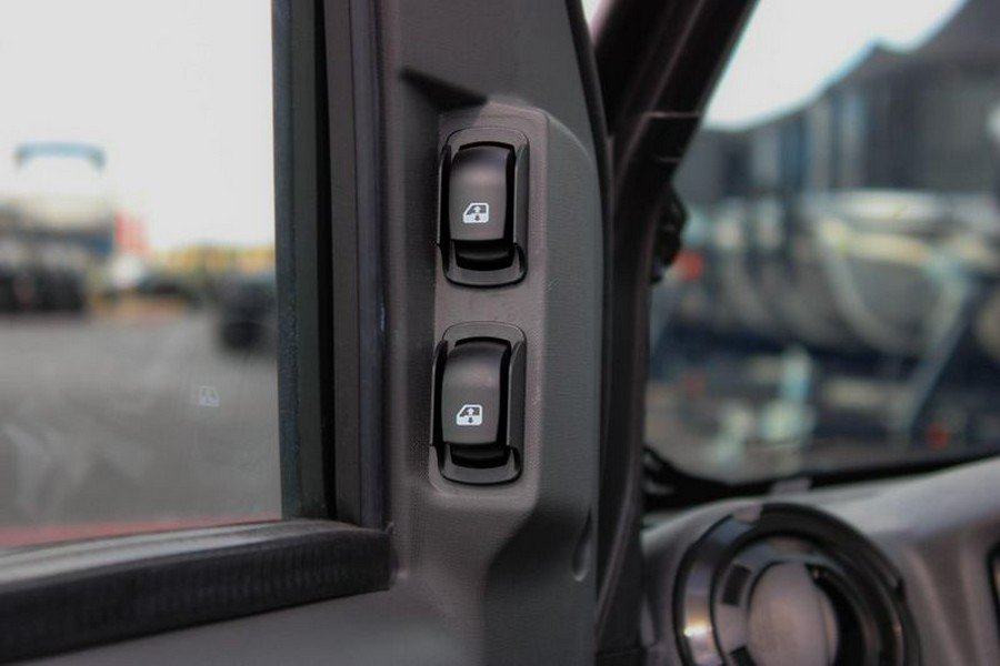 New 2025 KAWASAKI RIDGE XR DELUXE HVAC