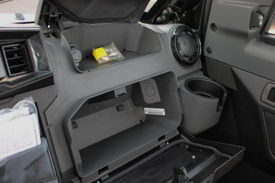 New 2025 KAWASAKI RIDGE XR DELUXE HVAC