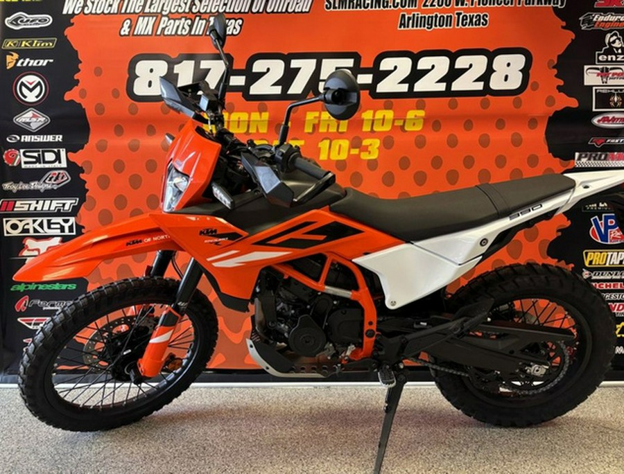 2026 KTM Enduro 390 R