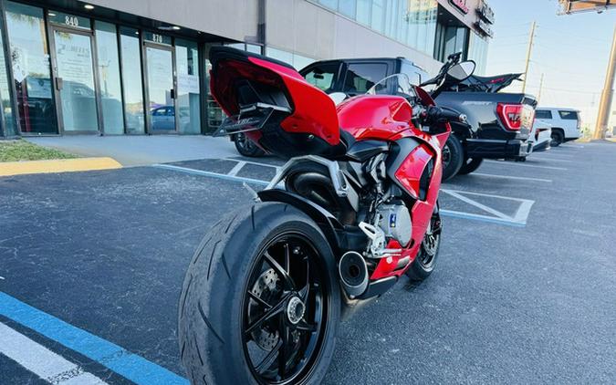 2024 Ducati Panigale V2 Red