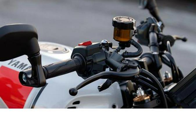 2025 Yamaha XSR900