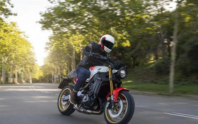 2025 Yamaha XSR900