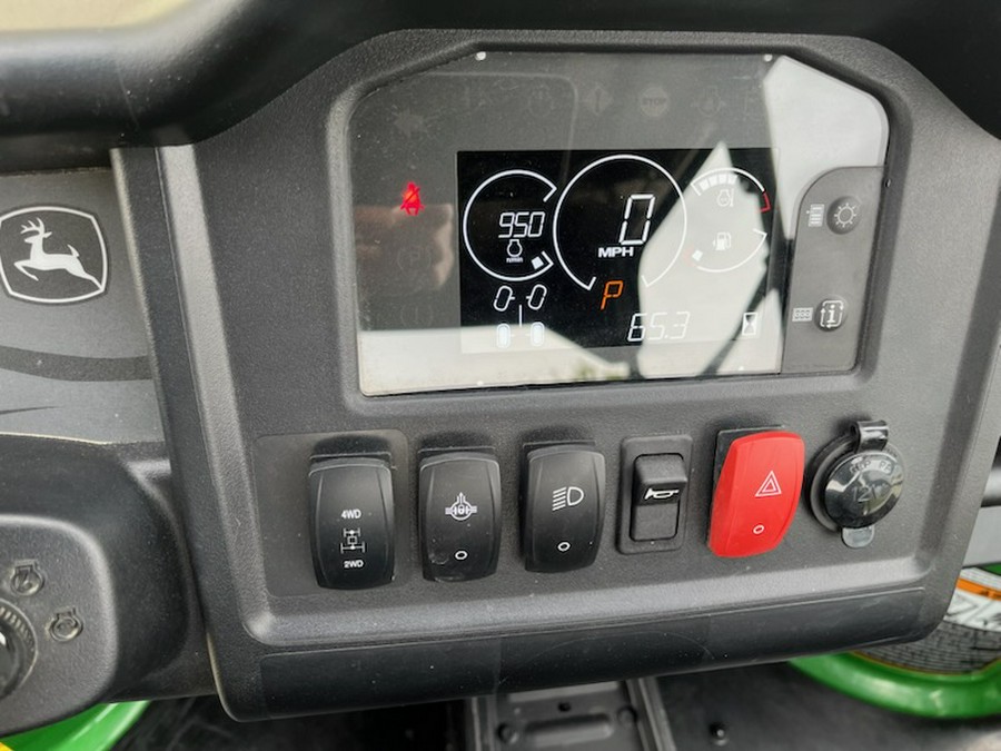 2024 John Deere Gator™ XUV825M S4