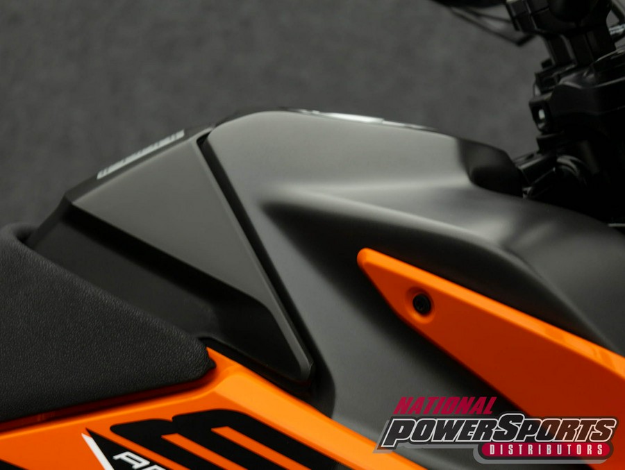 2021 KTM 890 ADVENTURE W/ABS