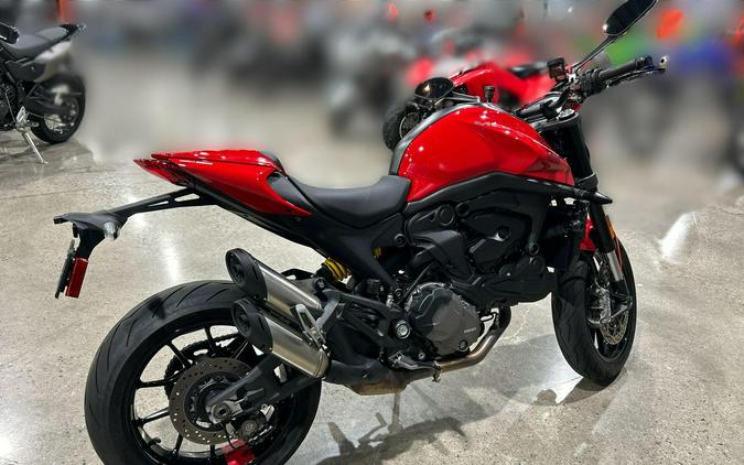 2022 Ducati MONSTER PLUS