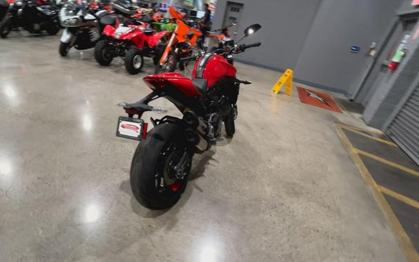 2022 Ducati MONSTER PLUS