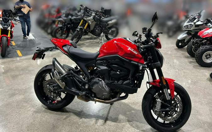 2022 Ducati MONSTER PLUS
