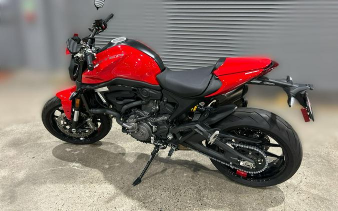 2022 Ducati MONSTER PLUS