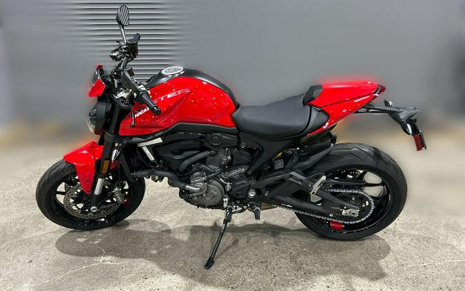 2022 Ducati MONSTER PLUS