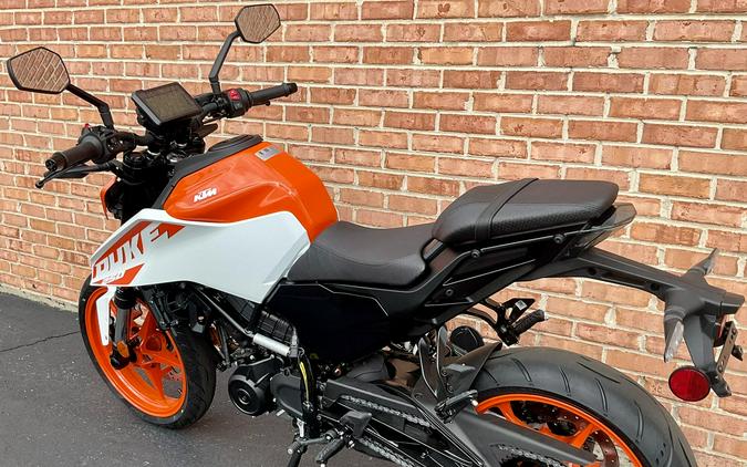 2024 KTM Duke 250
