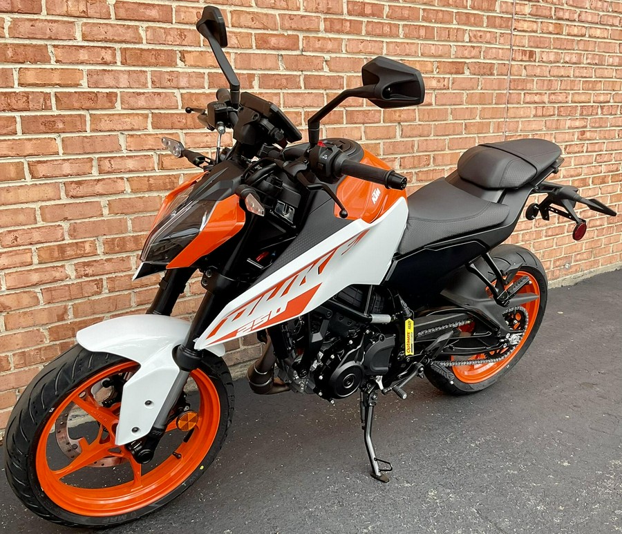 2024 KTM Duke 250