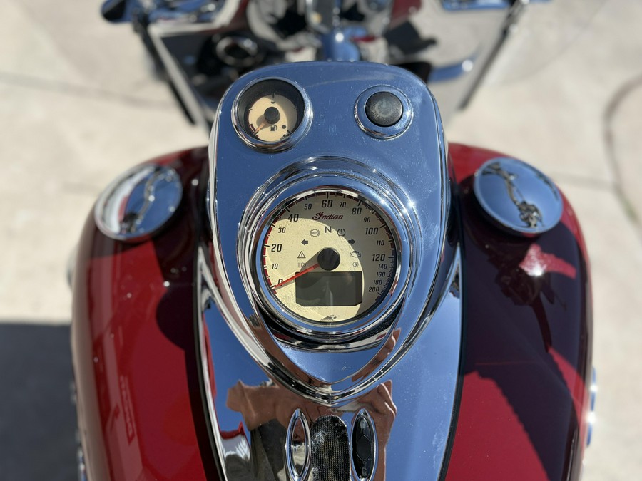 2017 Indian Motorcycle SPRINGFIELD RED 49ST