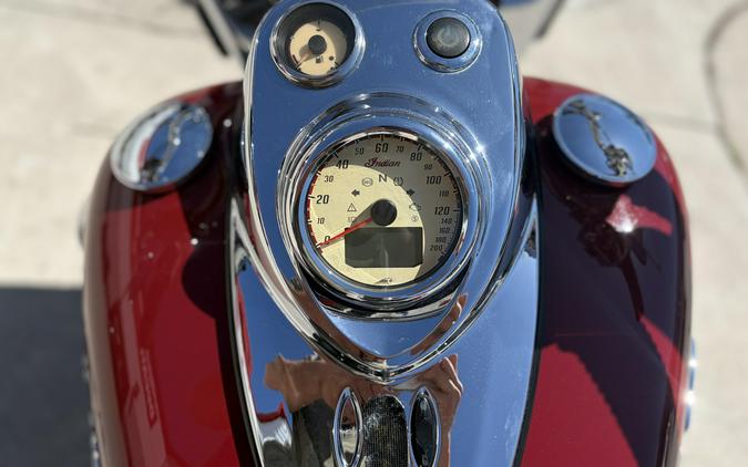 2017 Indian Motorcycle SPRINGFIELD RED 49ST