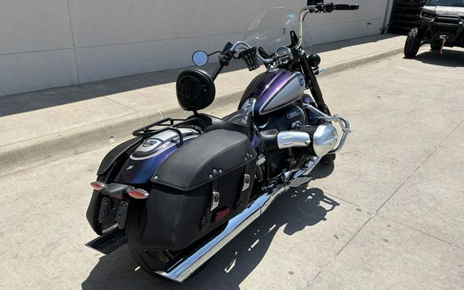 2022 BMW R 18 Classic 719 Galaxy Dust Metallic/Titan Silver 2 Metallic