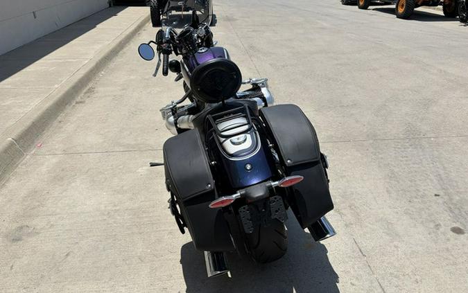 2022 BMW R 18 Classic 719 Galaxy Dust Metallic/Titan Silver 2 Metallic