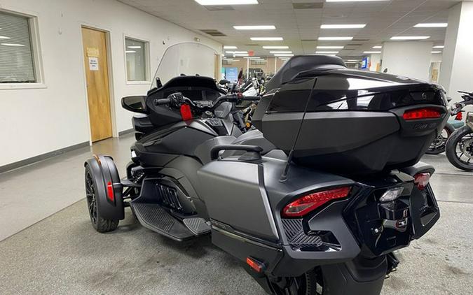 2024 Can-Am Spyder RT Limited Dark Wheels