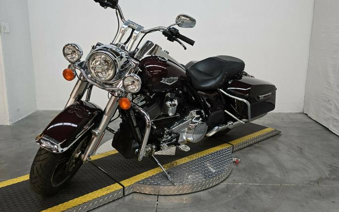 FLHR 2022 Road King