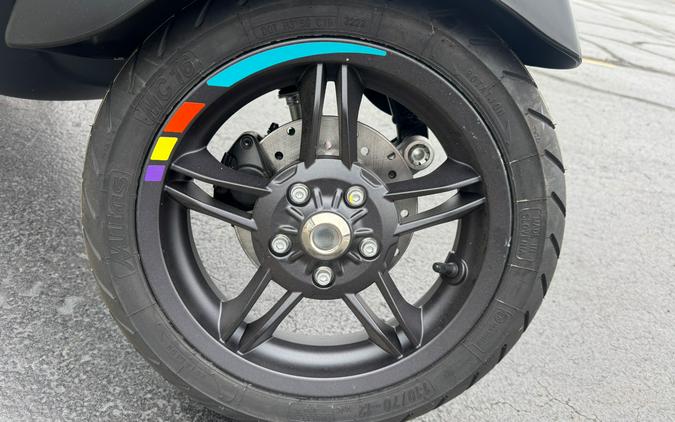 2024 VESPA Primavera 50 Sport
