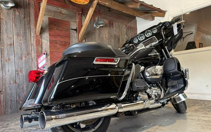 2017 Harley-Davidson® FLHTK - Ultra Limited