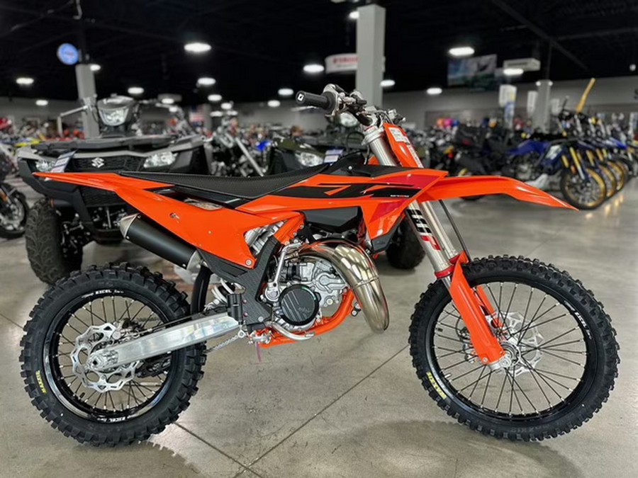 2025 KTM SX