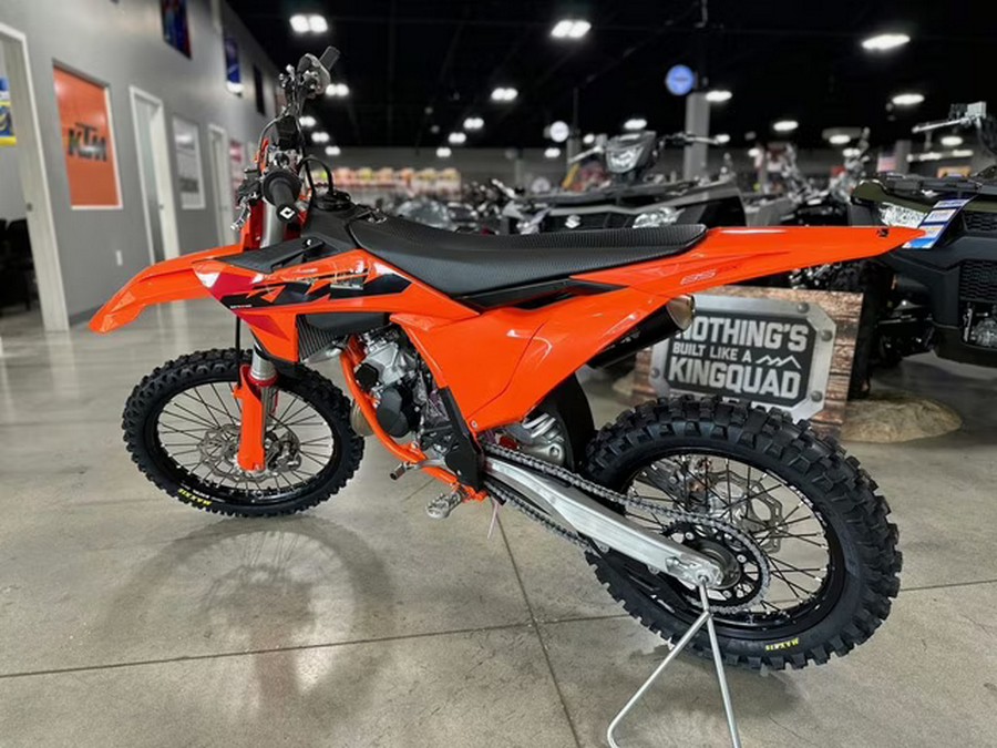 2025 KTM SX