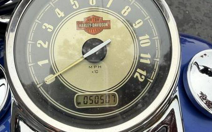 2010 Harley-Davidson® FLSTC - Heritage Softail® Classic