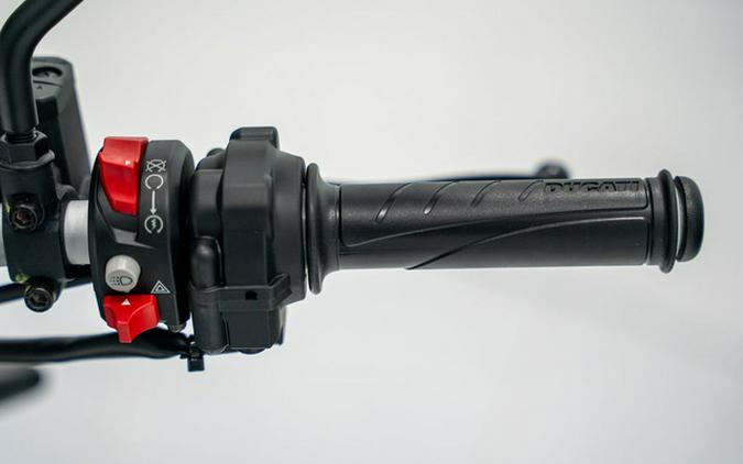 2024 Ducati Scrambler Icon (2G) Yellow