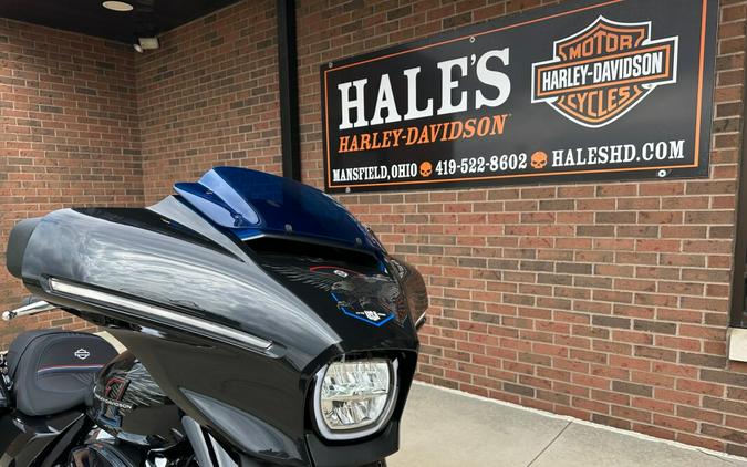 2026 Harley-Davidson Street Glide Liberty Edition FLHX