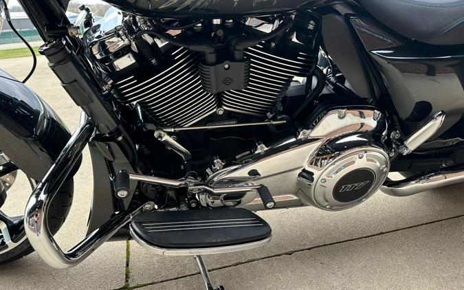 2026 Harley-Davidson Street Glide Liberty Edition FLHX