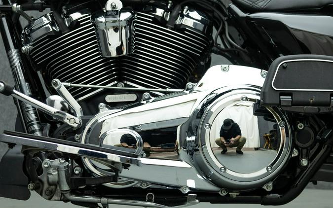 2019 HARLEY DAVIDSON FLHR ROAD KING