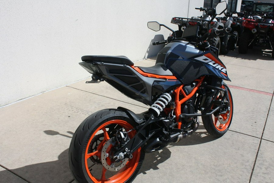 2025 KTM Duke 390