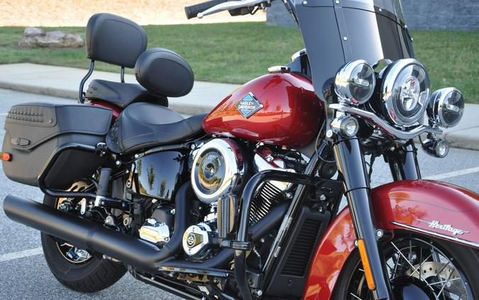 2026 Harley-Davidson® FLHC - Heritage Classic