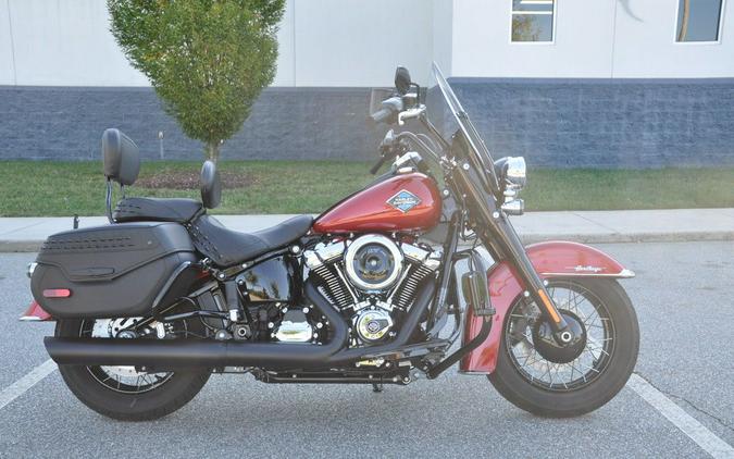 2026 Harley-Davidson® FLHC - Heritage Classic