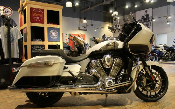 2024 Indian Motorcycle® Challenger Limited with PowerBand Audio Package