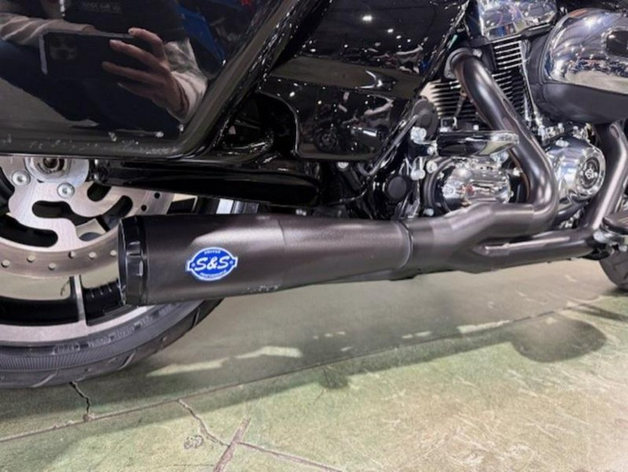 2023 Harley-Davidson® FLTRX - Road Glide®