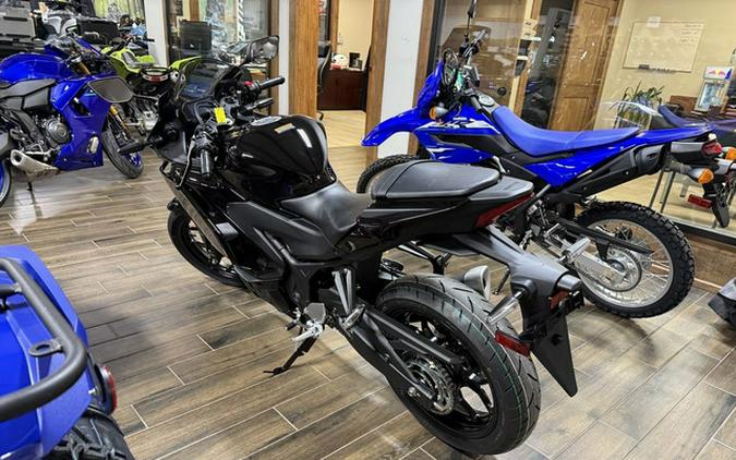 2026 Yamaha YZF-R3 R3