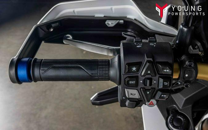 2025 Honda Africa Twin Adventure Sports ES