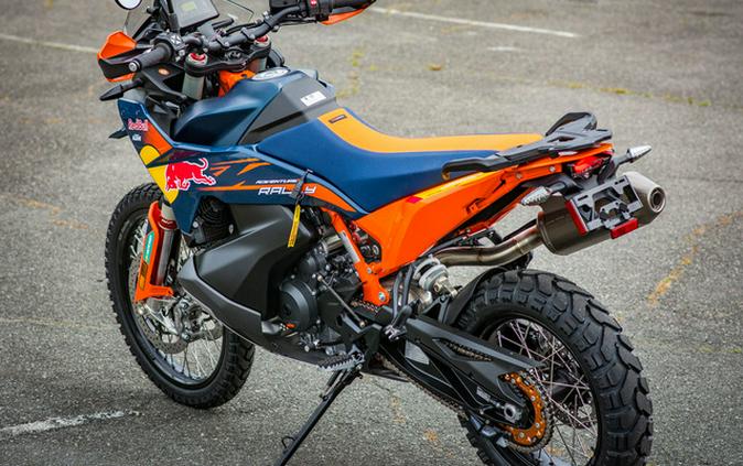 2027 KTM 890 Adventure R Rally