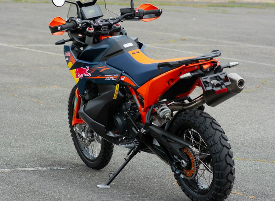 2027 KTM 890 Adventure R Rally
