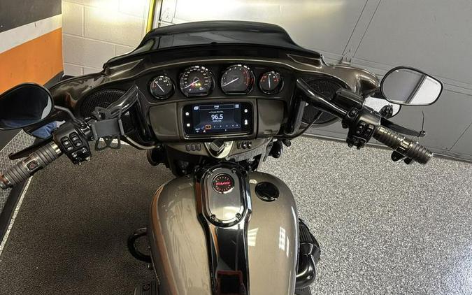 2021 Harley-Davidson® FLHXSE - CVO™ Street Glide®