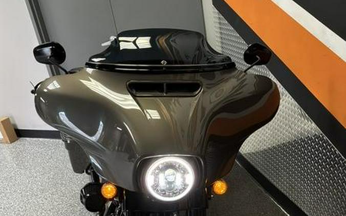 2021 Harley-Davidson® FLHXSE - CVO™ Street Glide®