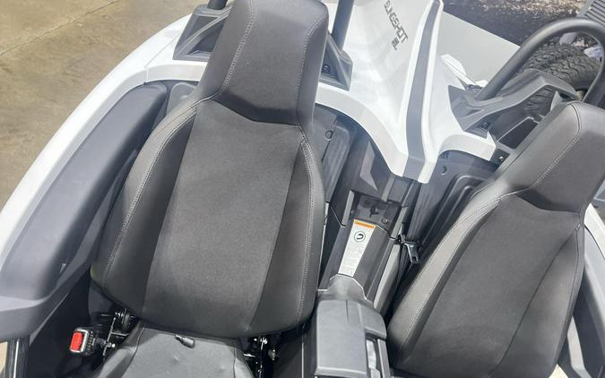 2026 Polaris SLINGSHOT SL AUTODRIVE