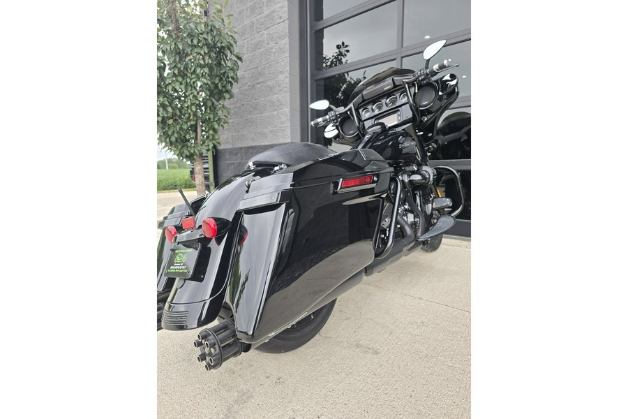2018 STREET GLIDE SPECIAL - Harley-Davidson®